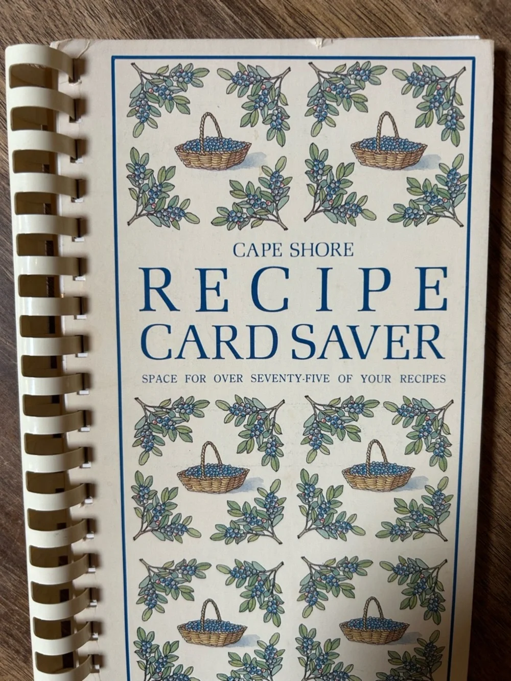 Vintage Cape Shore 75 Recipe Card Saver Holder Spiral Binder Cottagecore - Picture 2 of 8